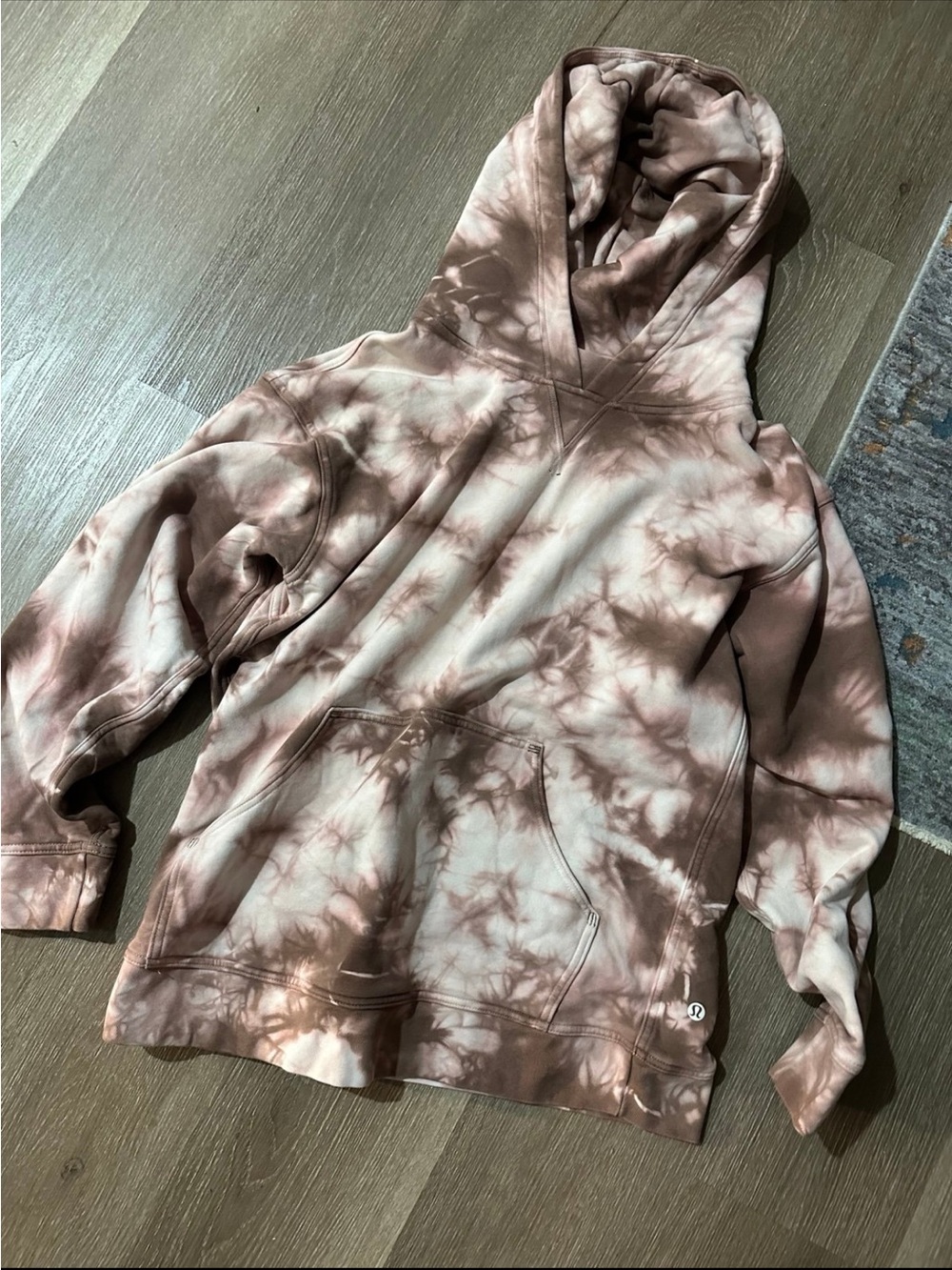 Lululemon hoodie size 10